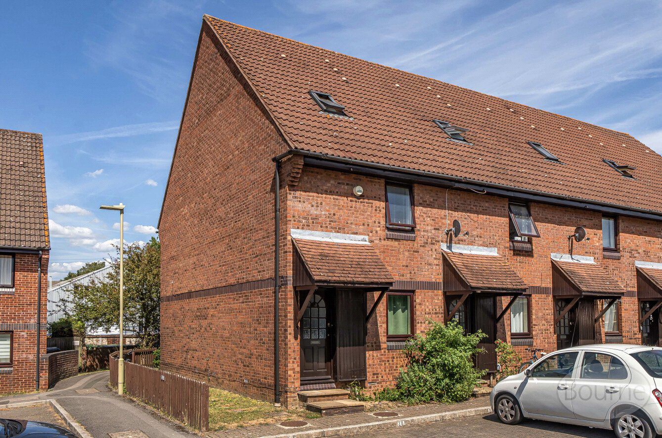 Meon Close, Petersfield, Hampshire, GU32, photo 15