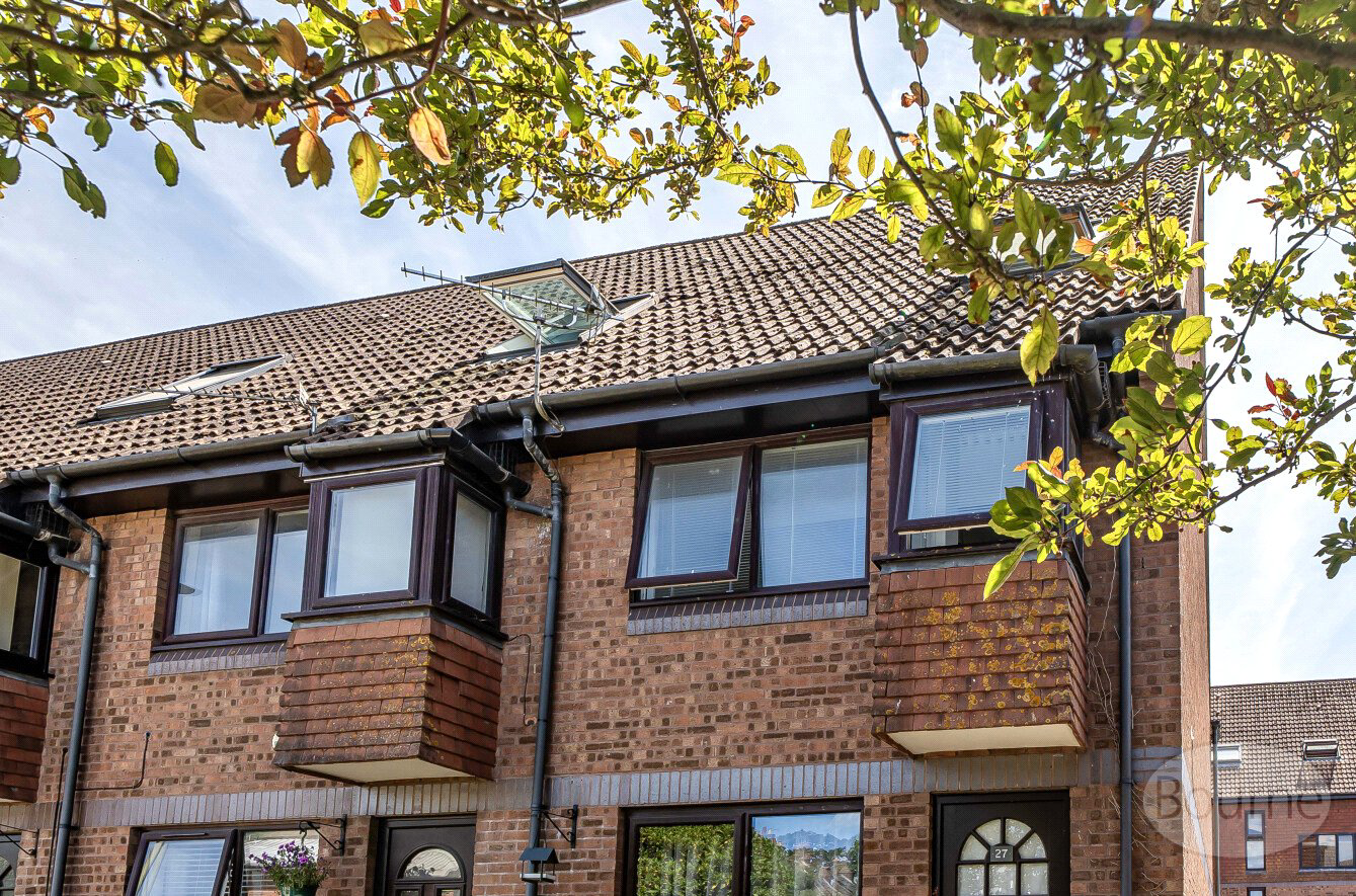 Meon Close, Petersfield, Hampshire, GU32, photo 14