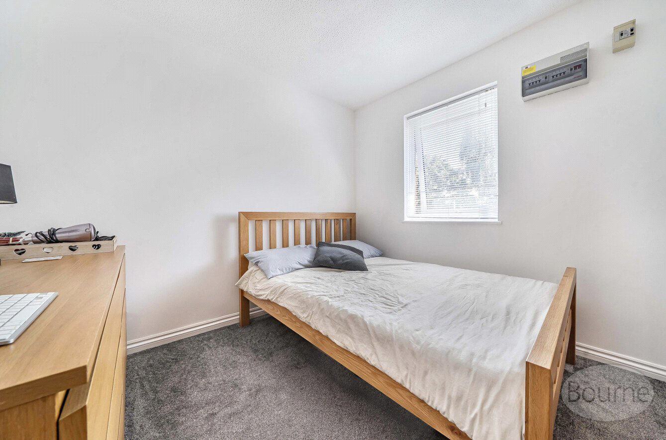 Meon Close, Petersfield, Hampshire, GU32, photo 9
