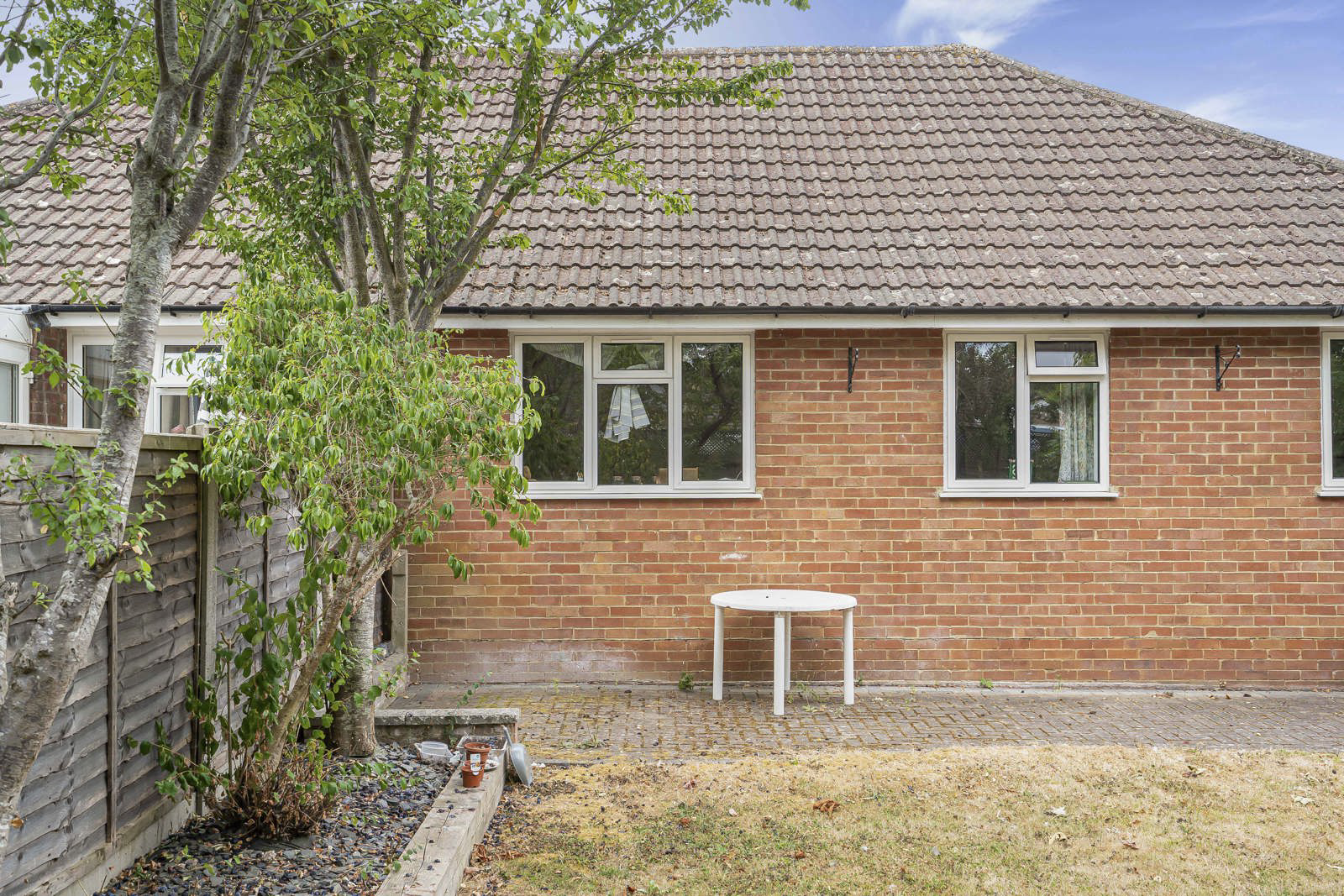 Orchard Close, Normandy, Guildford, Surrey, GU3, photo 22