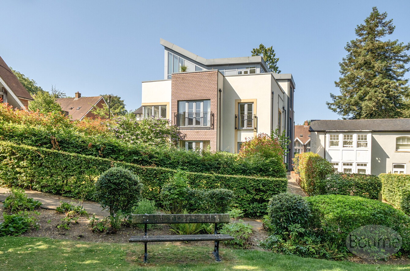 Uplands Road, Boxgrove Gardens, Guildford, GU1, photo 19
