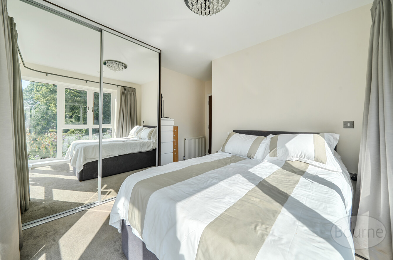Uplands Road, Boxgrove Gardens, Guildford, GU1, photo 14