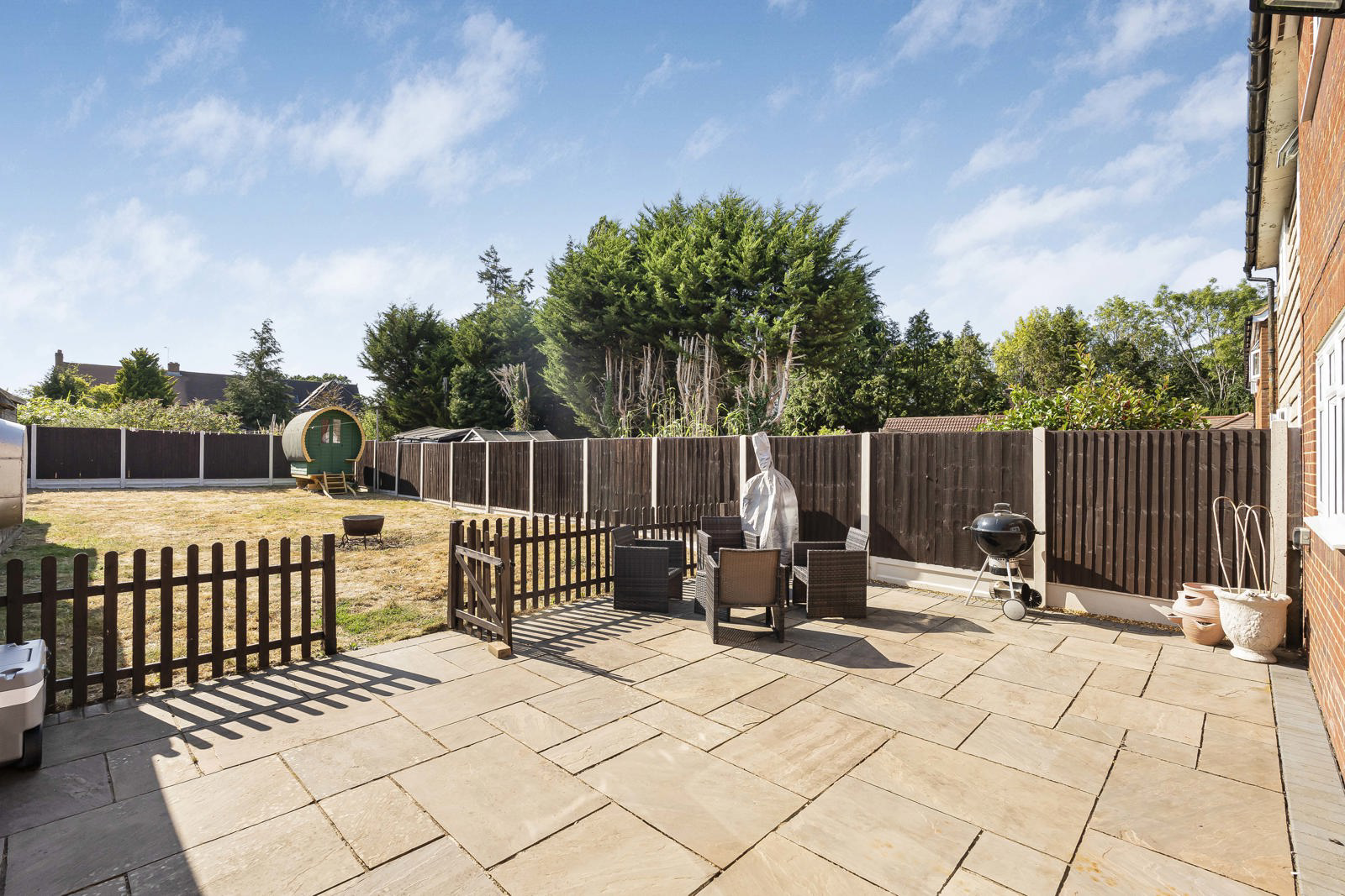 Walden Cottages, Normandy, Surrey, GU3, photo 13