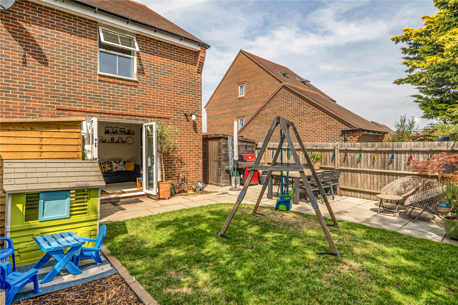 Blackburne Way, Tongham, Farnham, Surrey, GU10, photo 10
