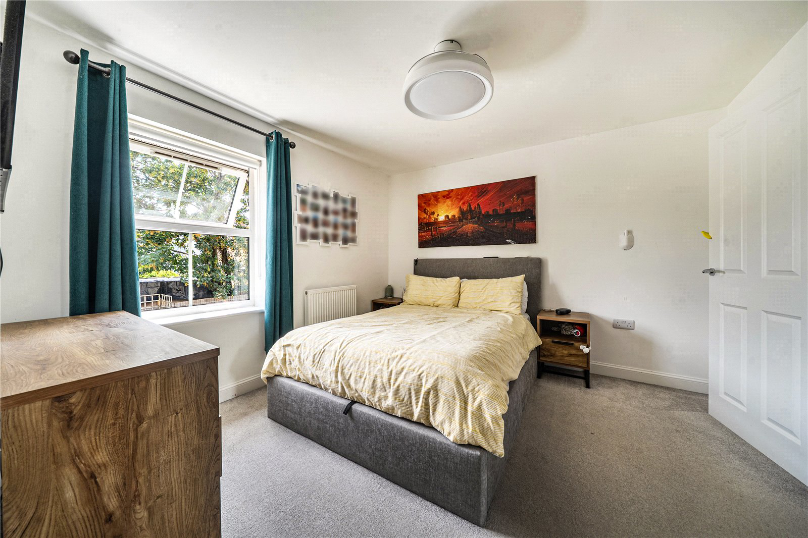 Blackburne Way, Tongham, Farnham, Surrey, GU10, photo 5