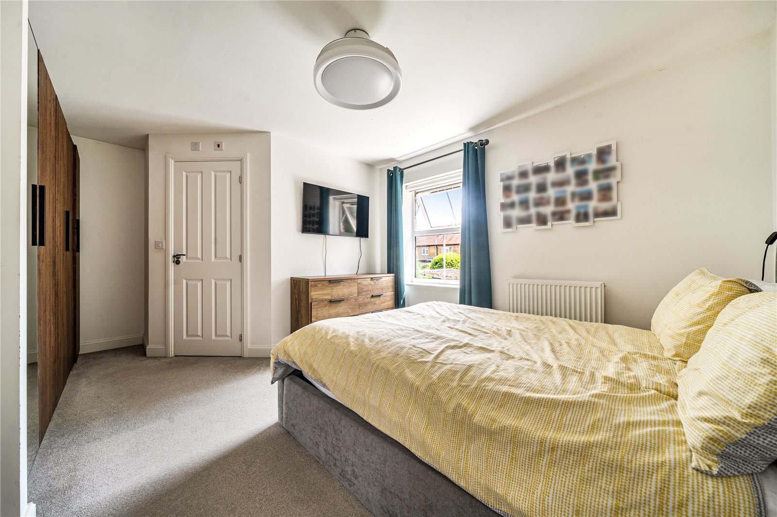 Blackburne Way, Tongham, Farnham, Surrey, GU10, photo 11