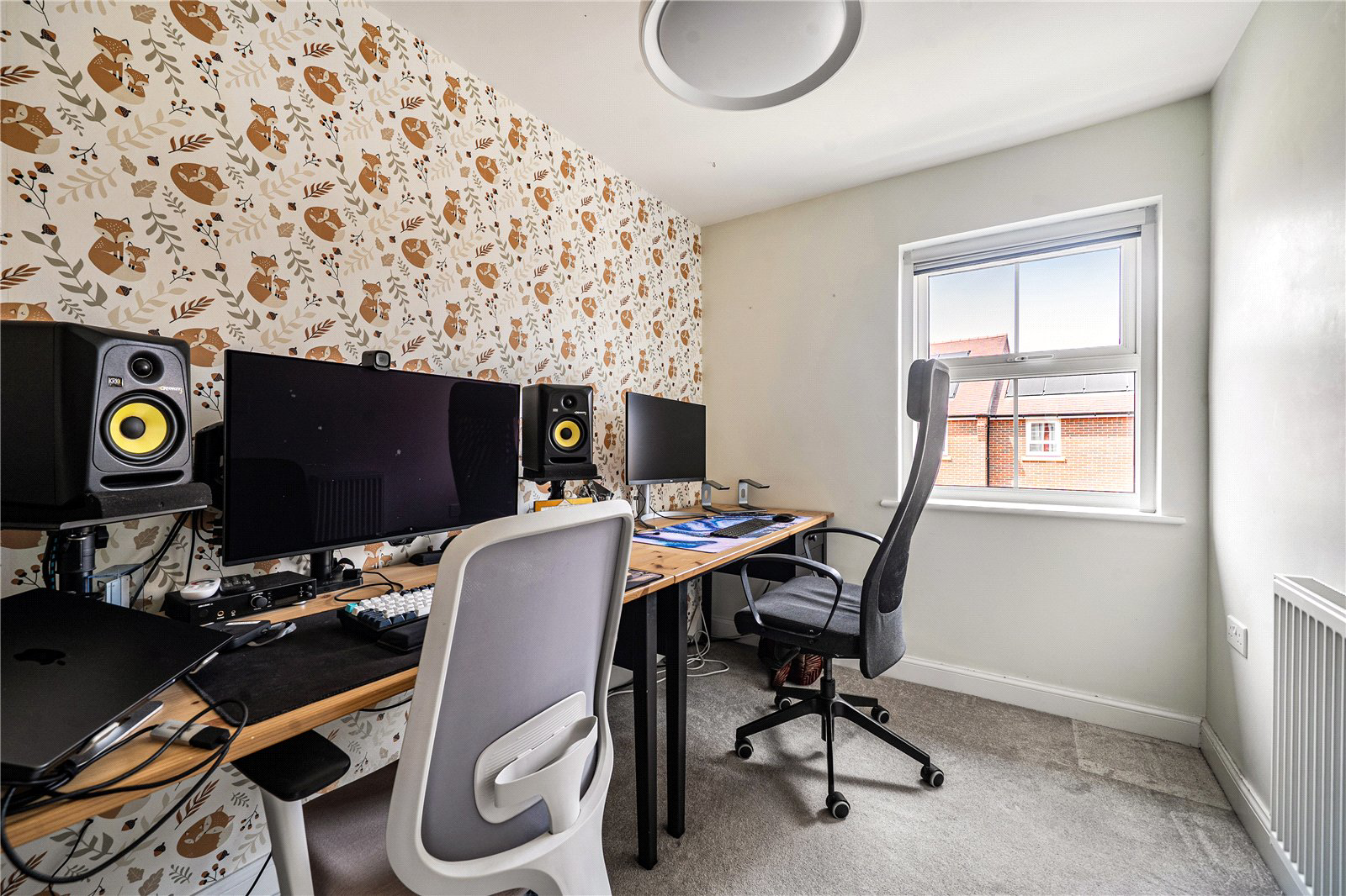 Blackburne Way, Tongham, Farnham, Surrey, GU10, photo 12