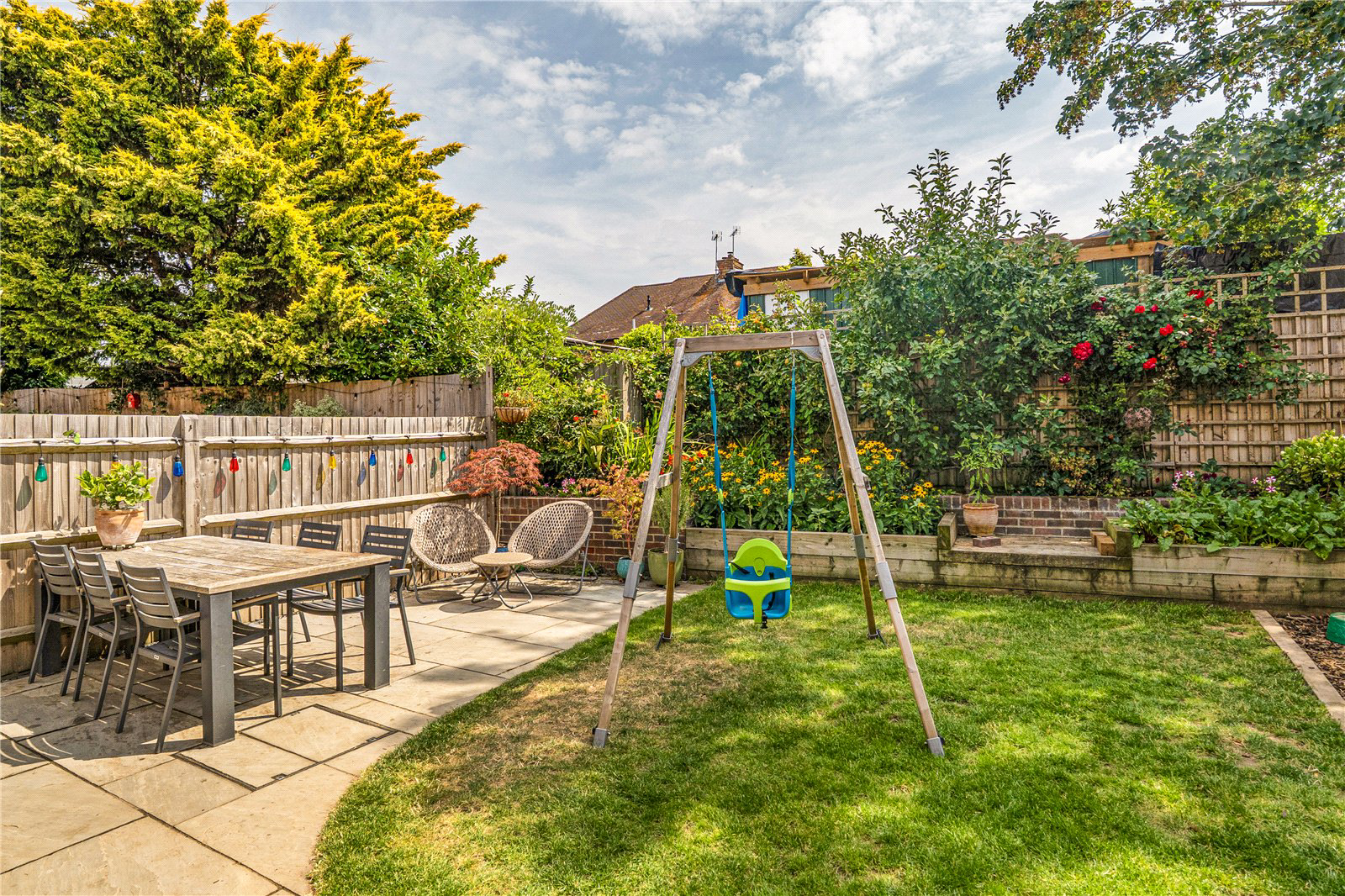 Blackburne Way, Tongham, Farnham, Surrey, GU10, photo 9