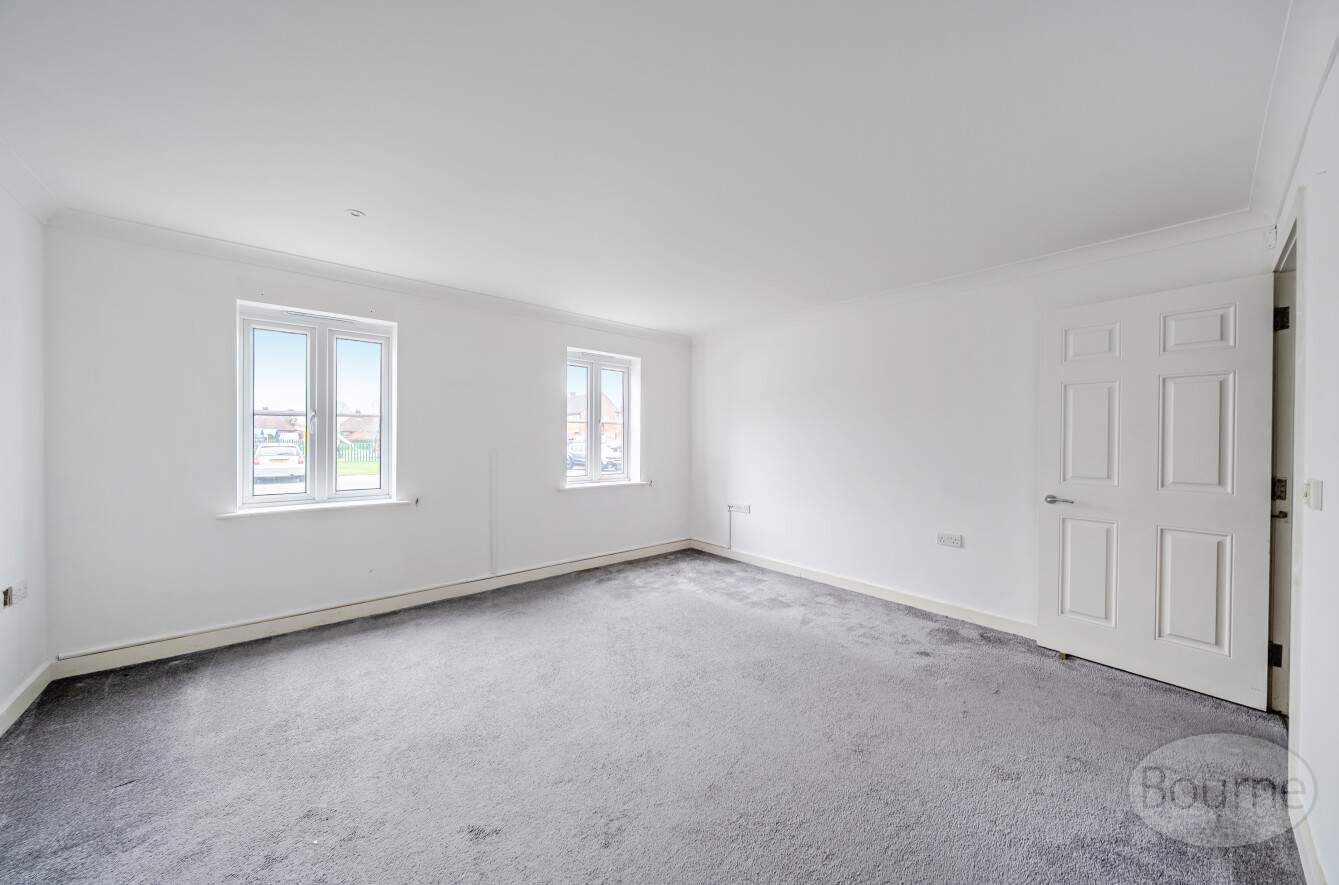 Trafalgar Court, Cobham, Surrey, KT11, photo 7