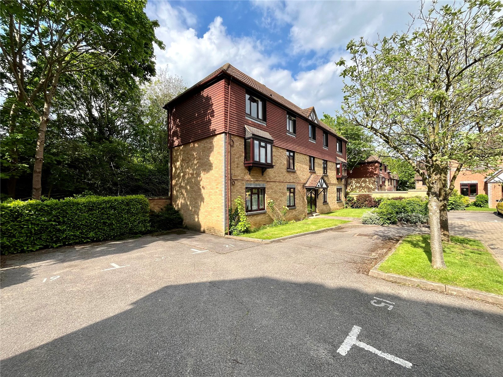 Ladygrove Drive, Guildford, Surrey, GU4, photo 7