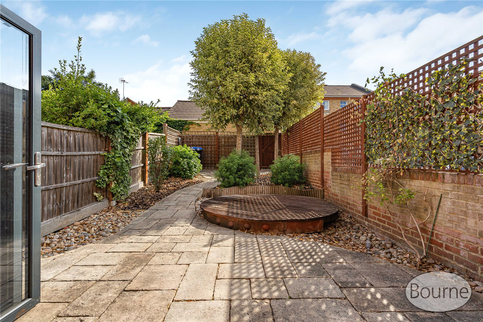 Florence Way, Knaphill, Woking, Surrey, GU21, photo 7