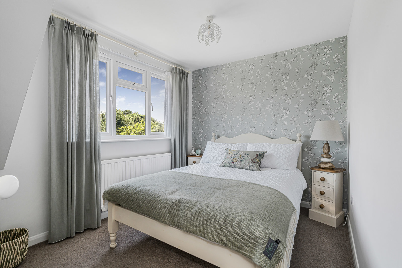 Downsview Close, Downside, Cobham, Surrey, KT11, photo 8