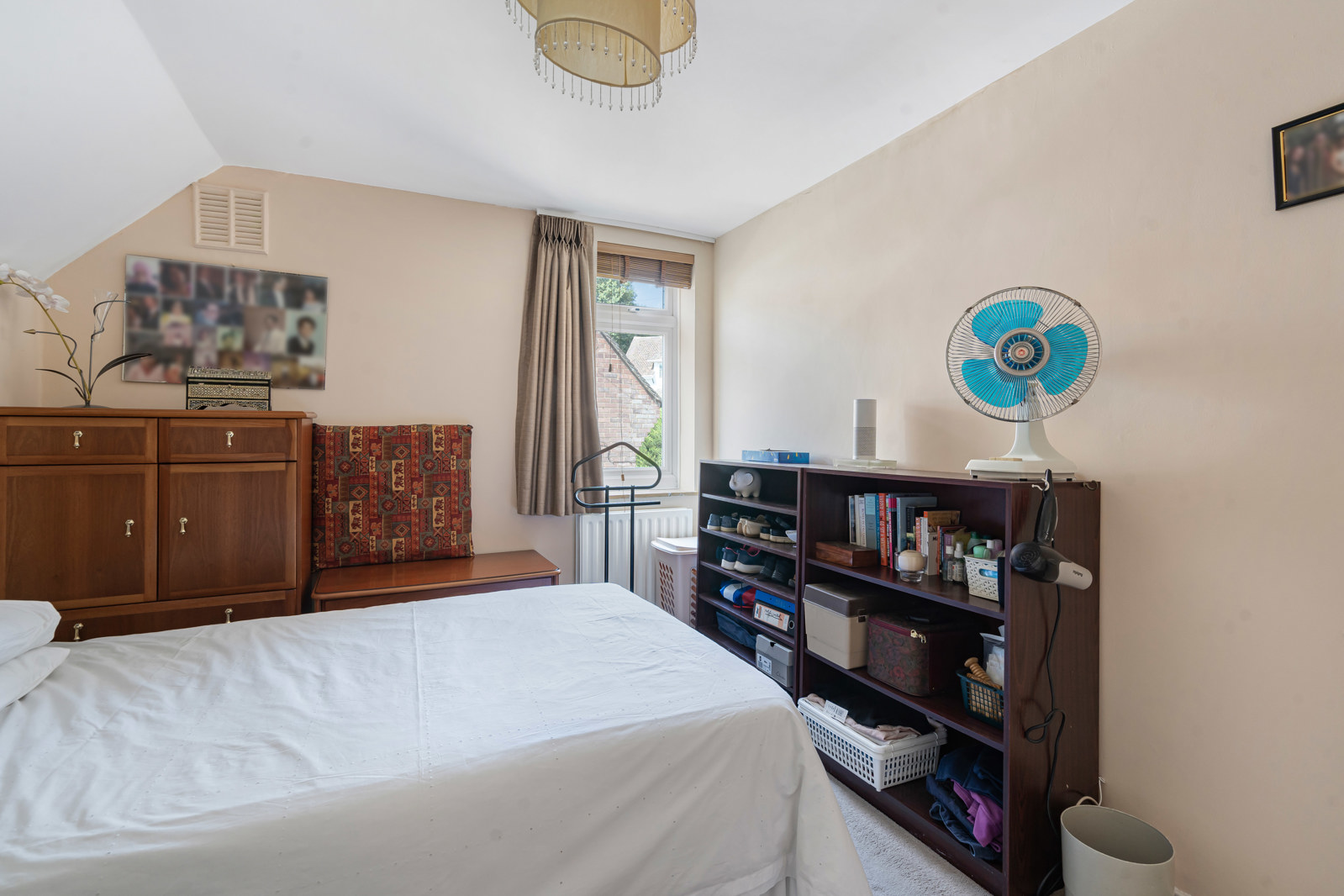 Santina Close, Farnham, Surrey, GU9, photo 10