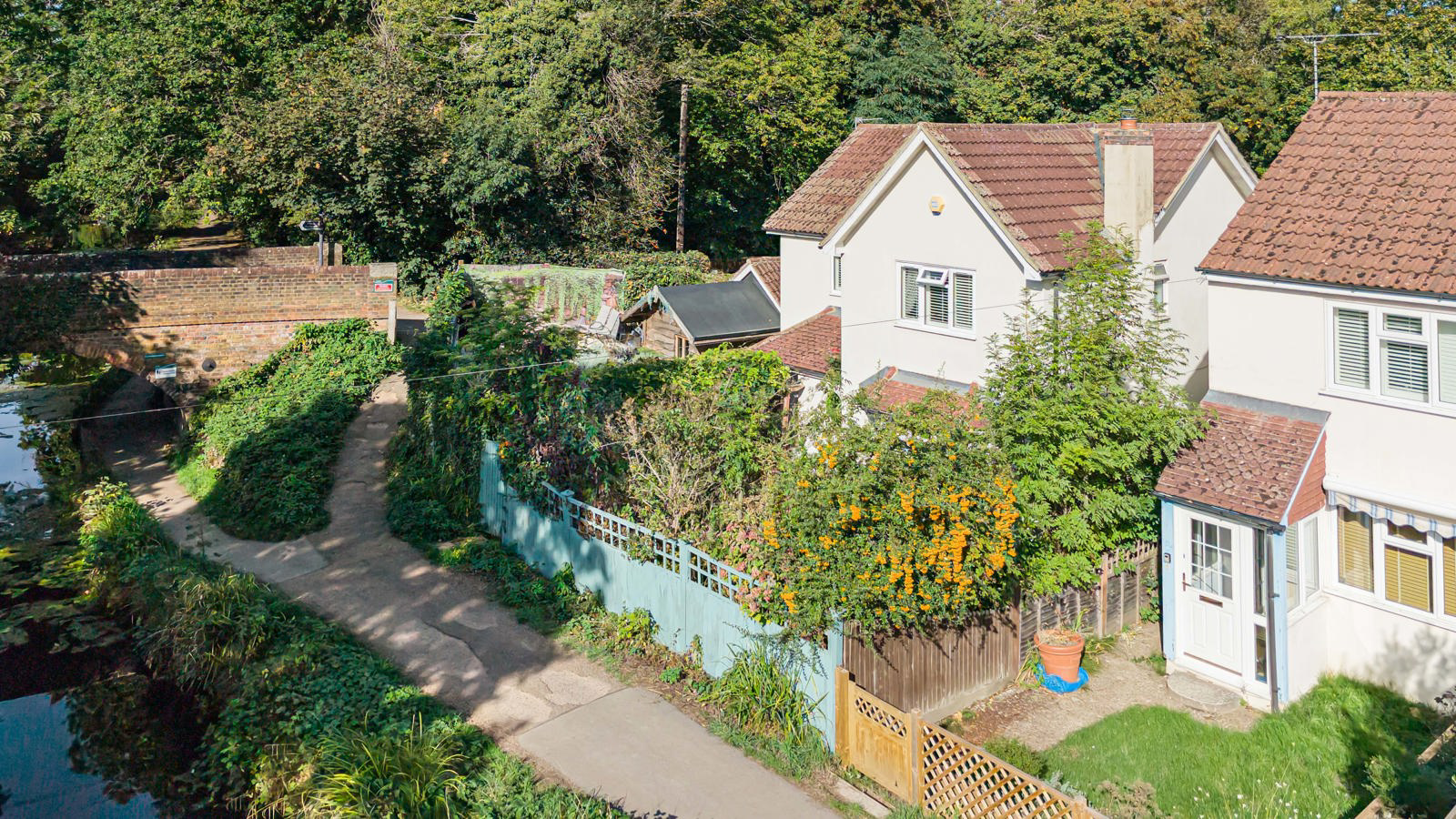 St. Johns Road, St Johns, Woking, Surrey, GU21, photo 25
