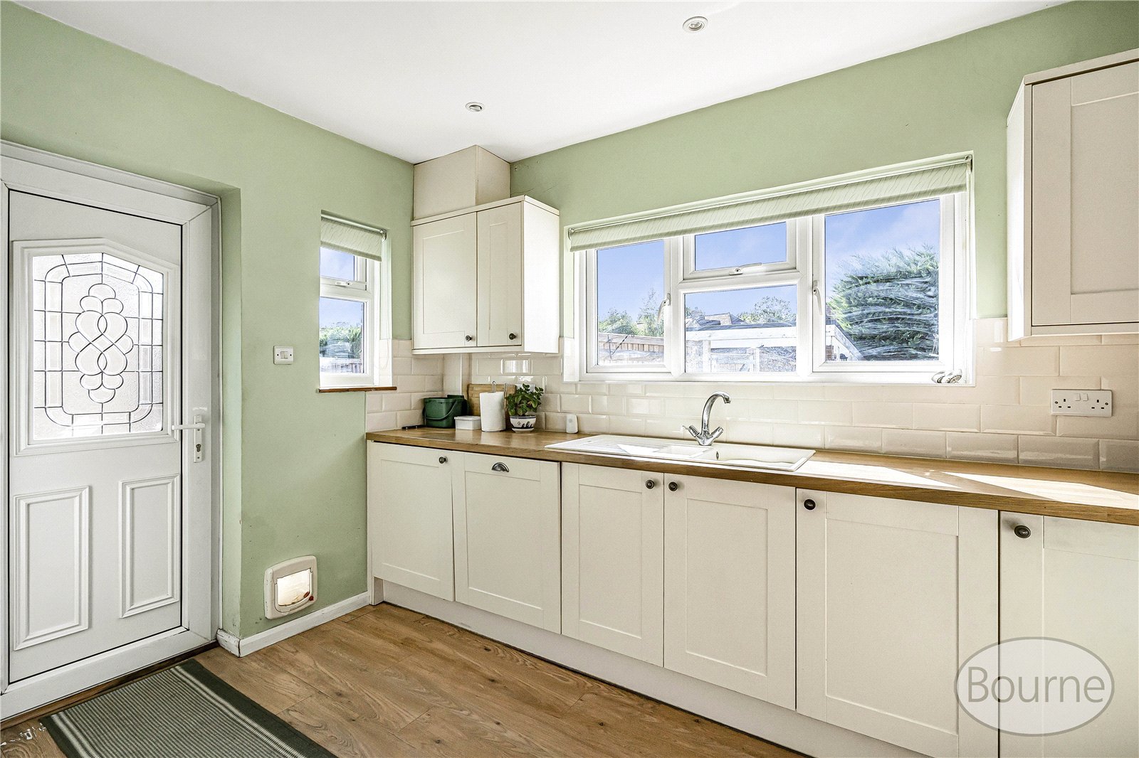 Grangefields Road, Jacob's Well, Guildford, Surrey, GU4, photo 5