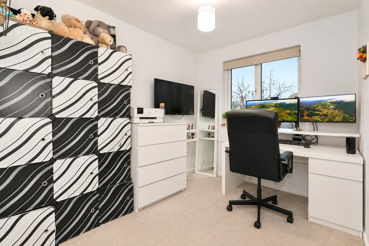 Alterton Close, Goldsworth Park, Woking, Surrey, GU21, photo 8