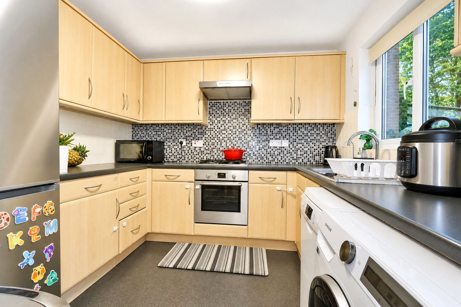 Alterton Close, Goldsworth Park, Woking, Surrey, GU21, photo 2