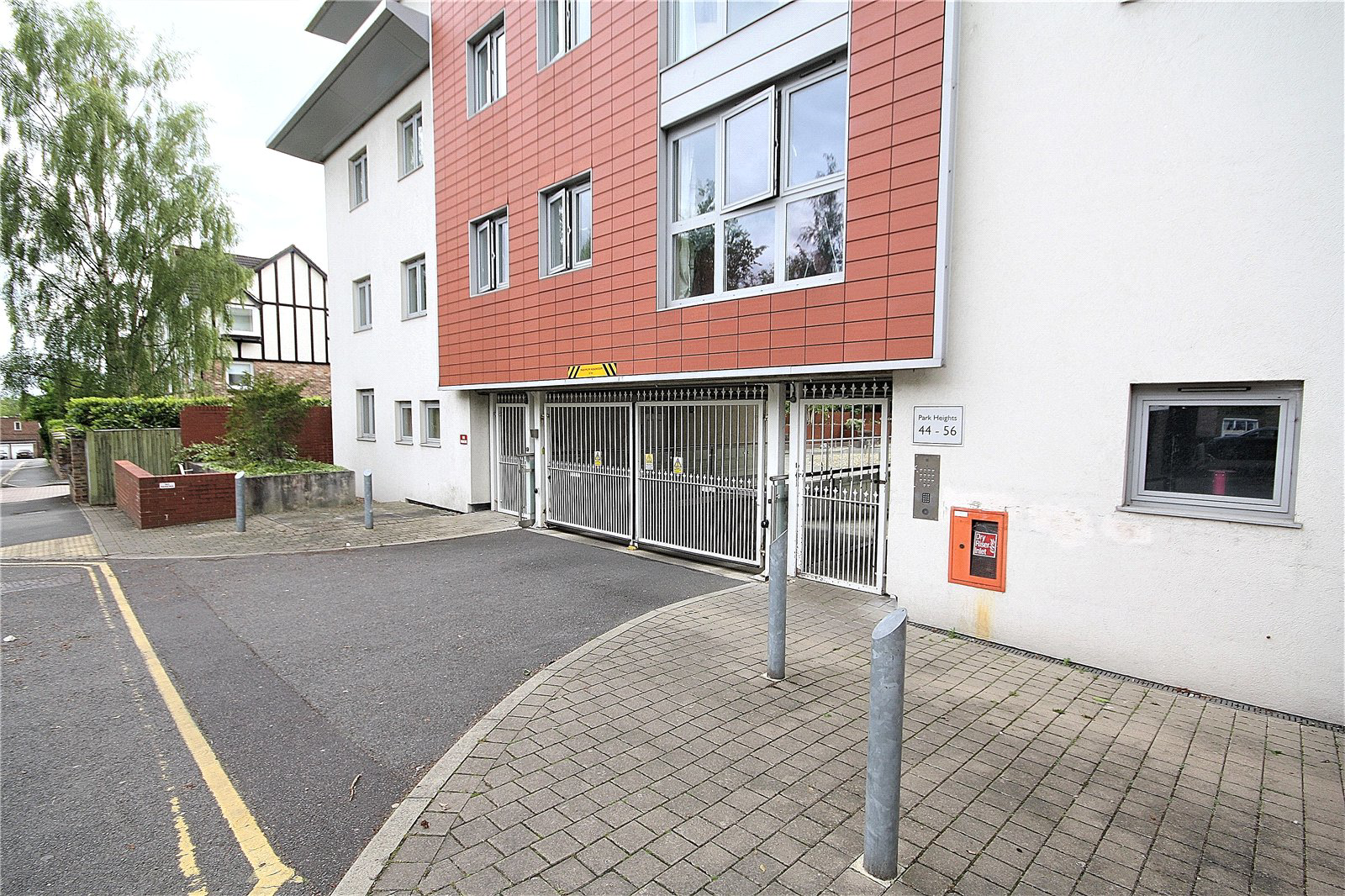 Photo 11
