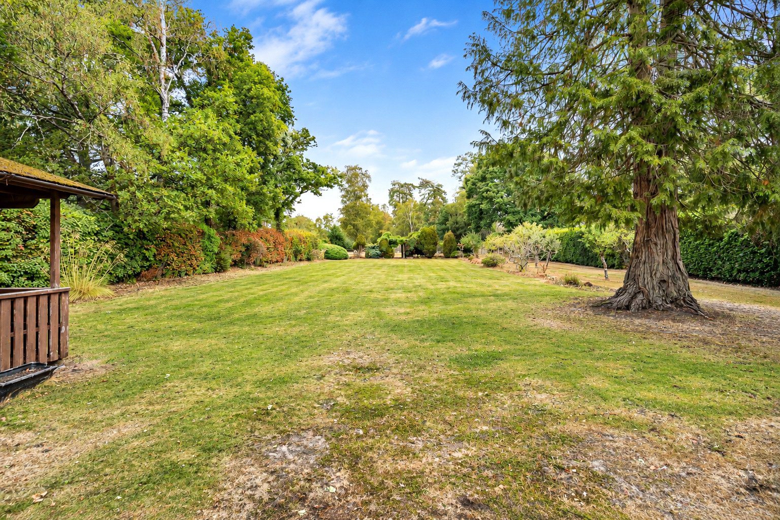 Sandy Lane, Rushmoor, Farnham, Surrey, GU10, photo 18