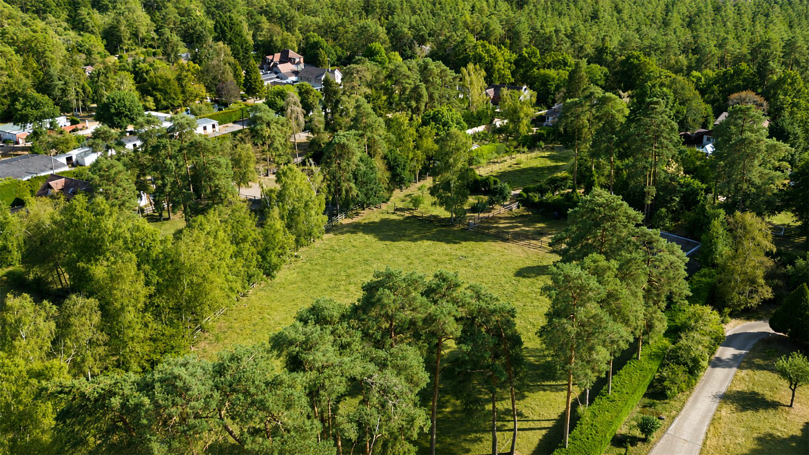 Sandy Lane, Rushmoor, Farnham, Surrey, GU10, photo 11