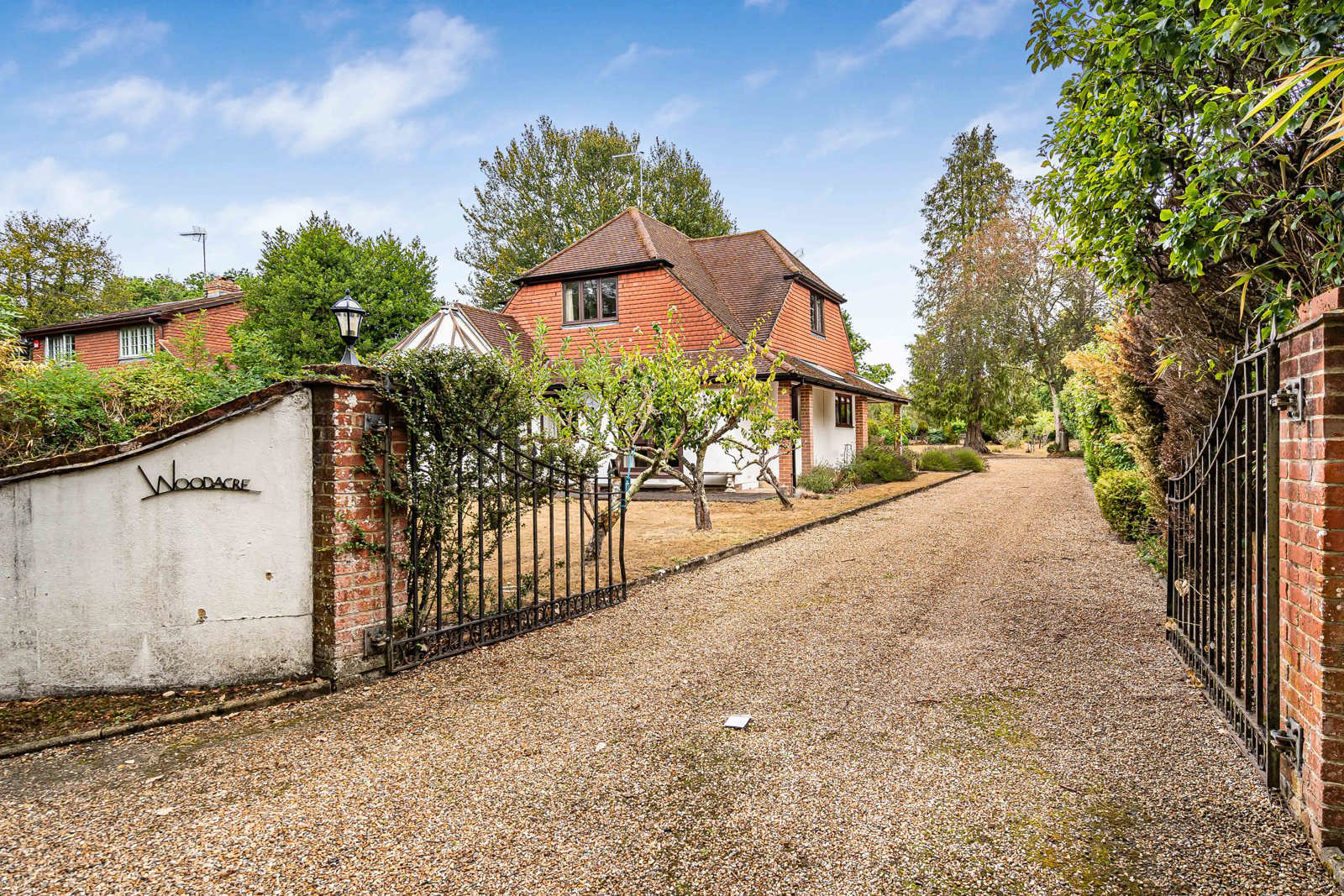 Sandy Lane, Rushmoor, Farnham, Surrey, GU10, photo 17