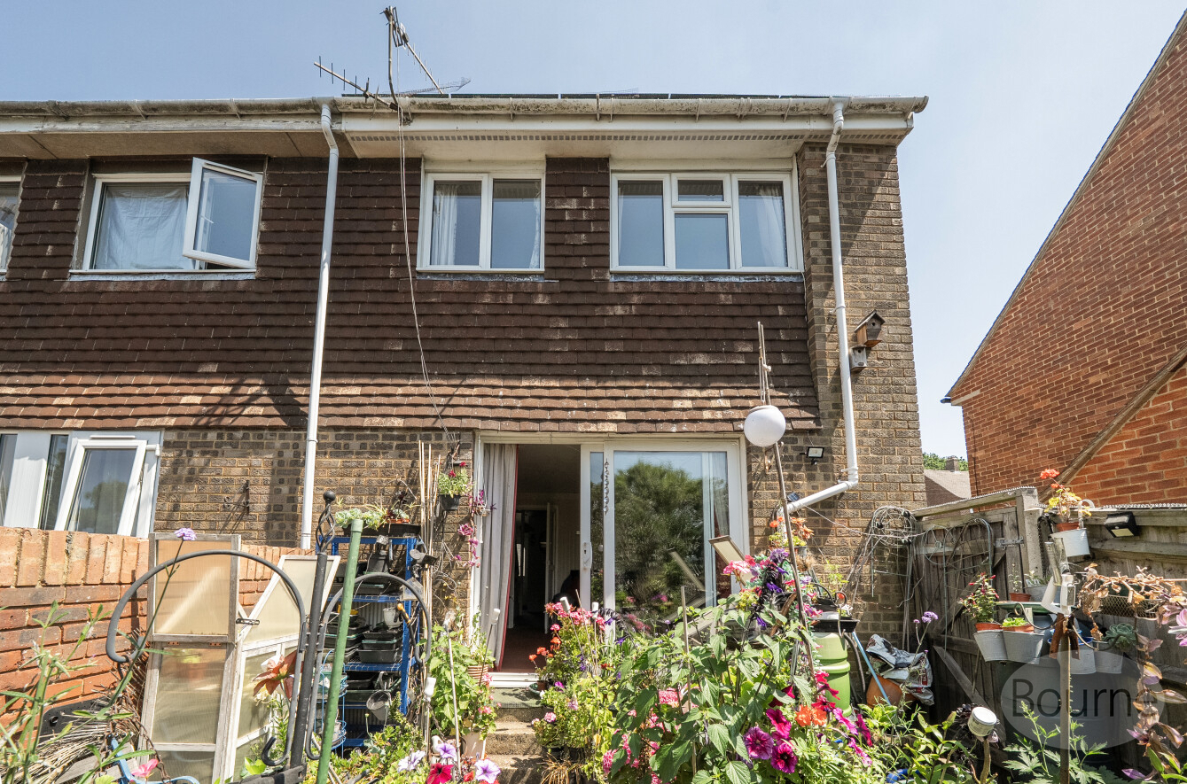 Park Barn Drive, Guildford, Surrey, GU2, photo 19
