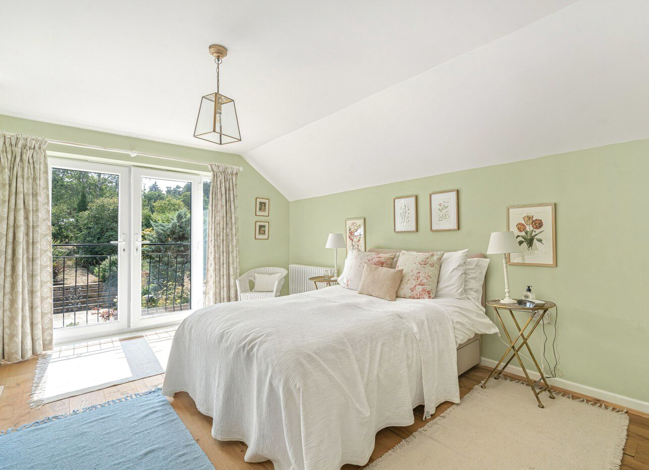 Sands Road, The Sands, Farnham, Surrey, GU10, photo 8