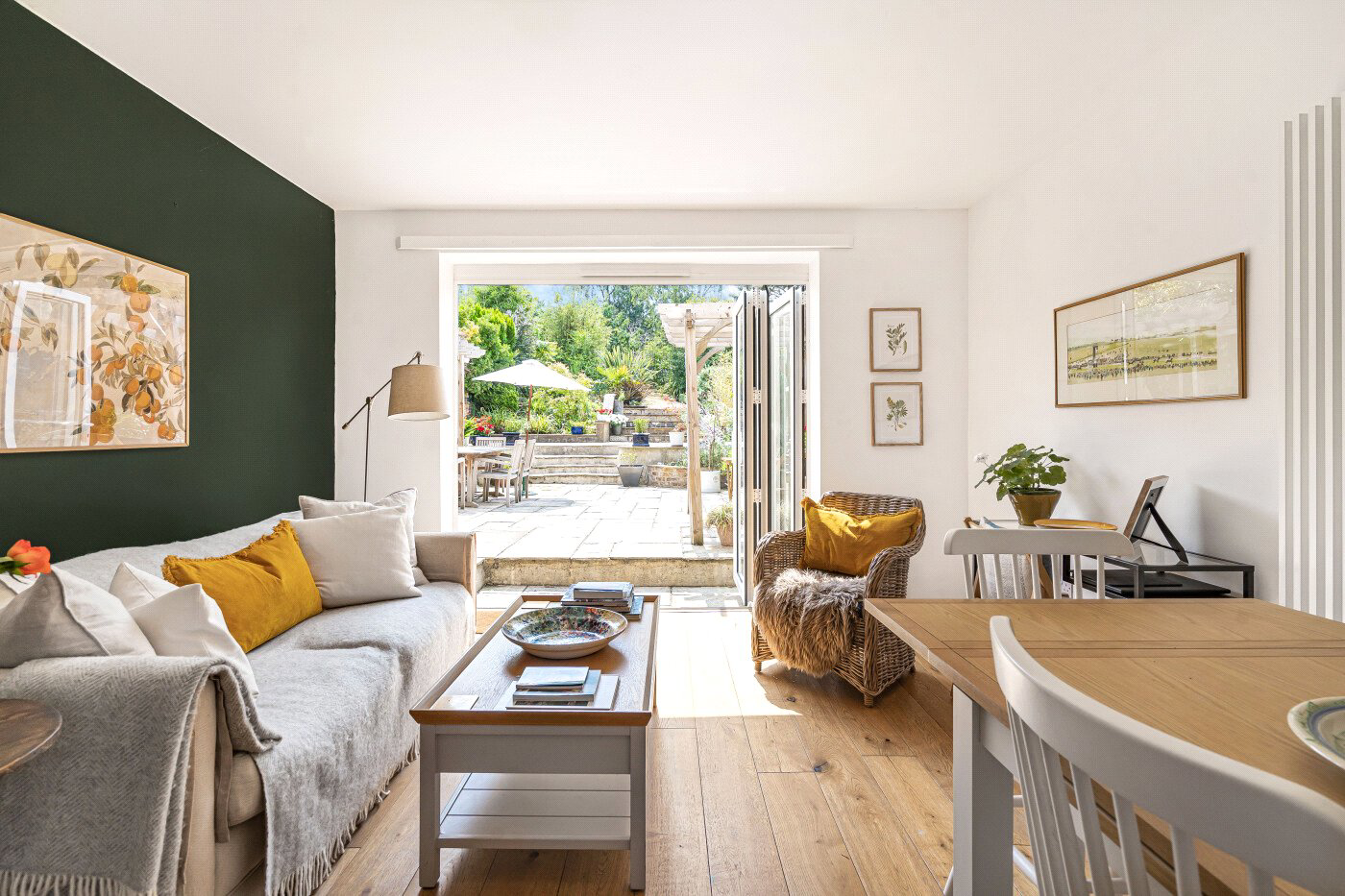 Sands Road, The Sands, Farnham, Surrey, GU10, photo 3