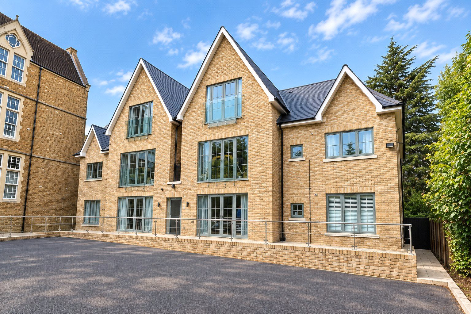 Filmer Grove, Godalming, Surrey, GU7