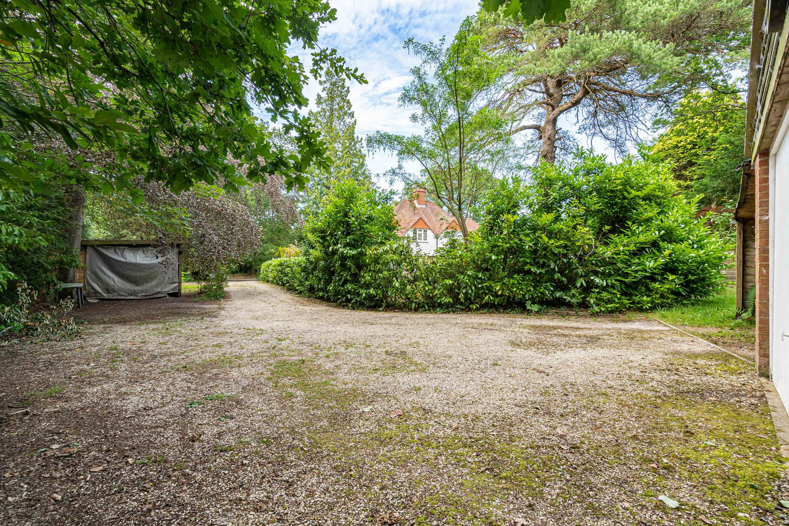 Littleworth Road, The Sands, Farnham, Surrey, GU10, photo 14