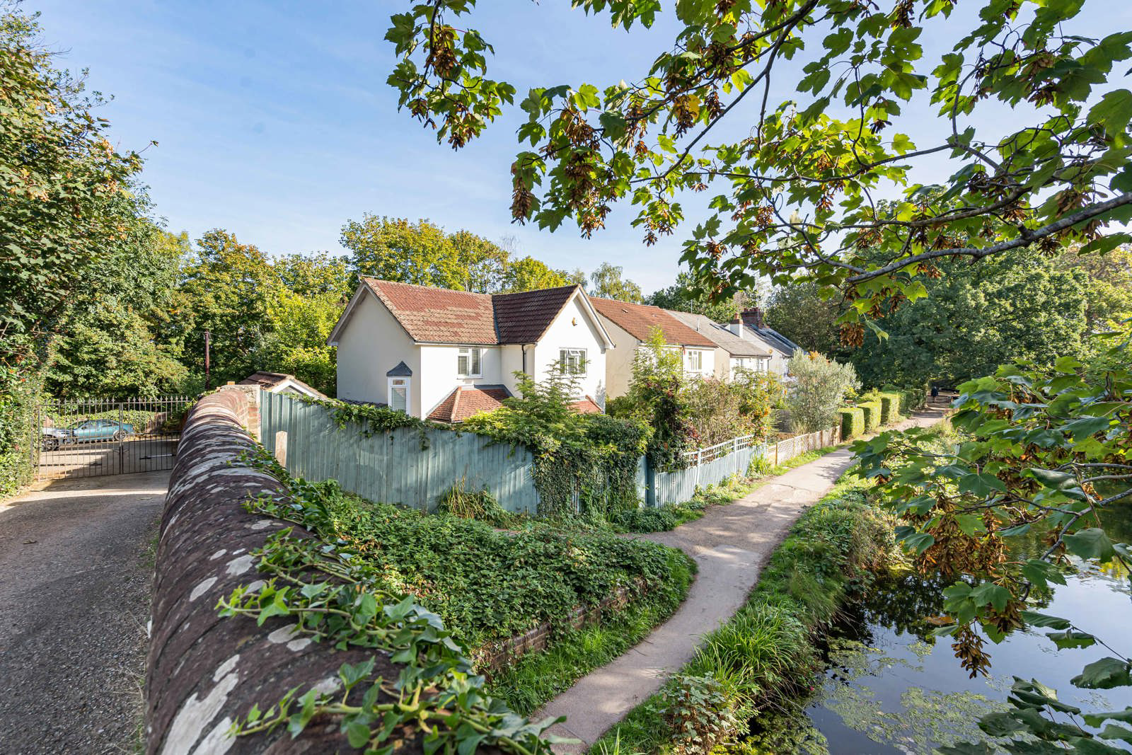 St. Johns Road, St Johns, Woking, Surrey, GU21, photo 28