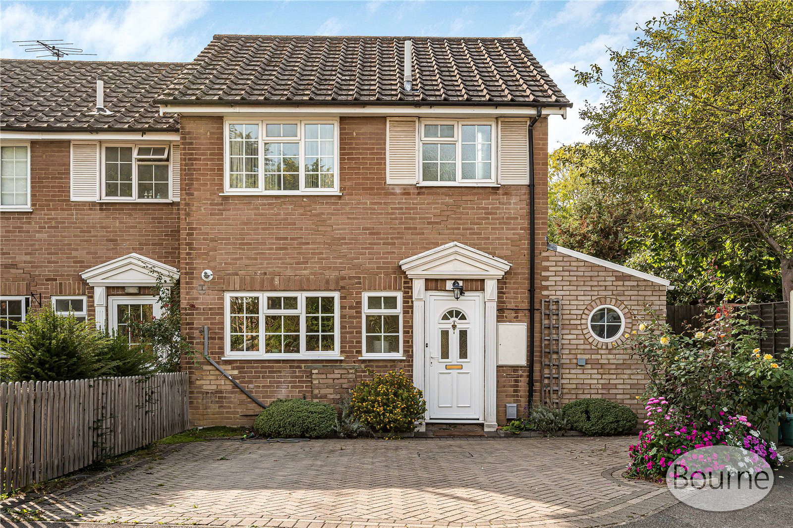Regalfield Close, Guildford, Surrey, GU2, photo 26