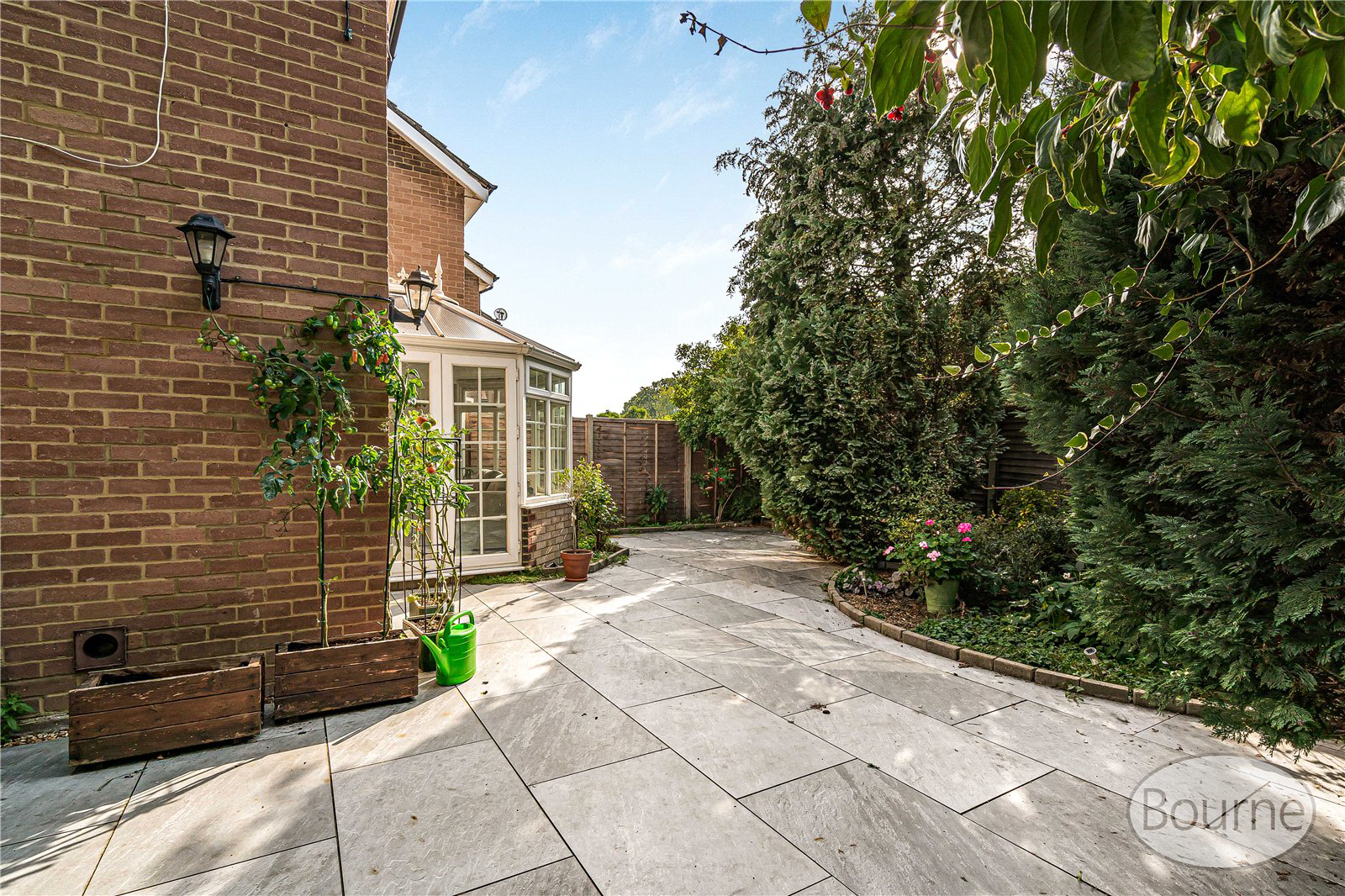 Regalfield Close, Guildford, Surrey, GU2, photo 10