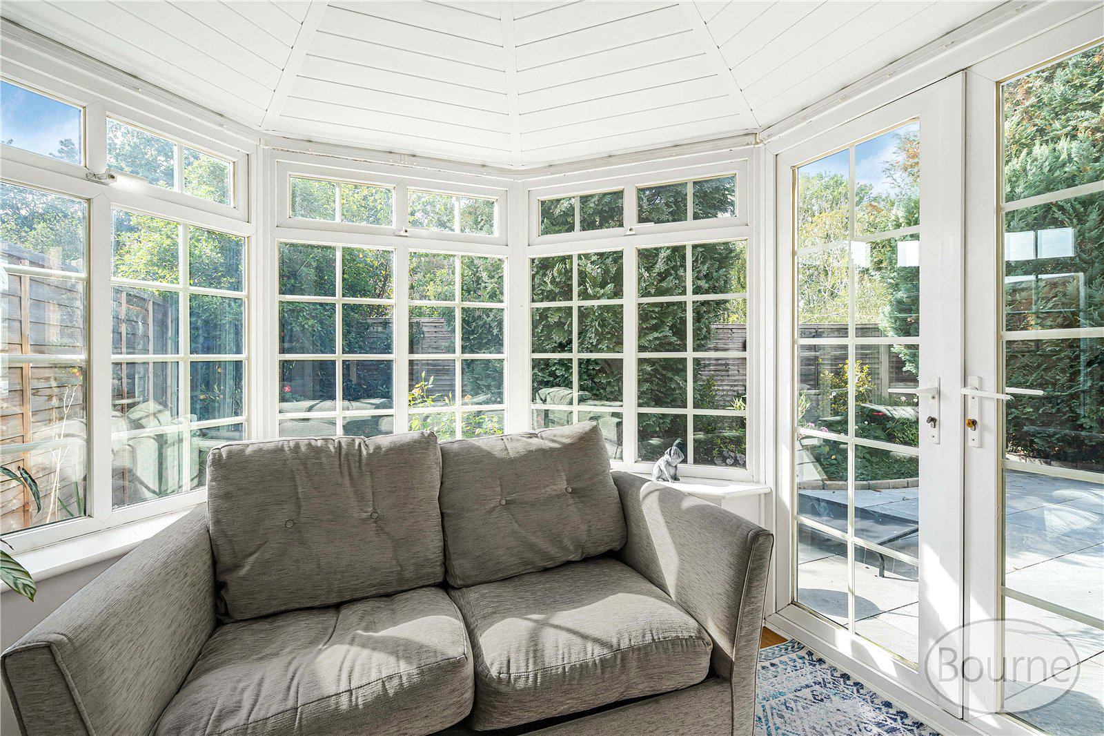 Regalfield Close, Guildford, Surrey, GU2, photo 5