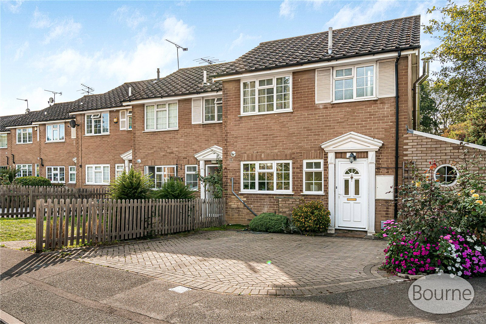 Regalfield Close, Guildford, Surrey, GU2, photo 25