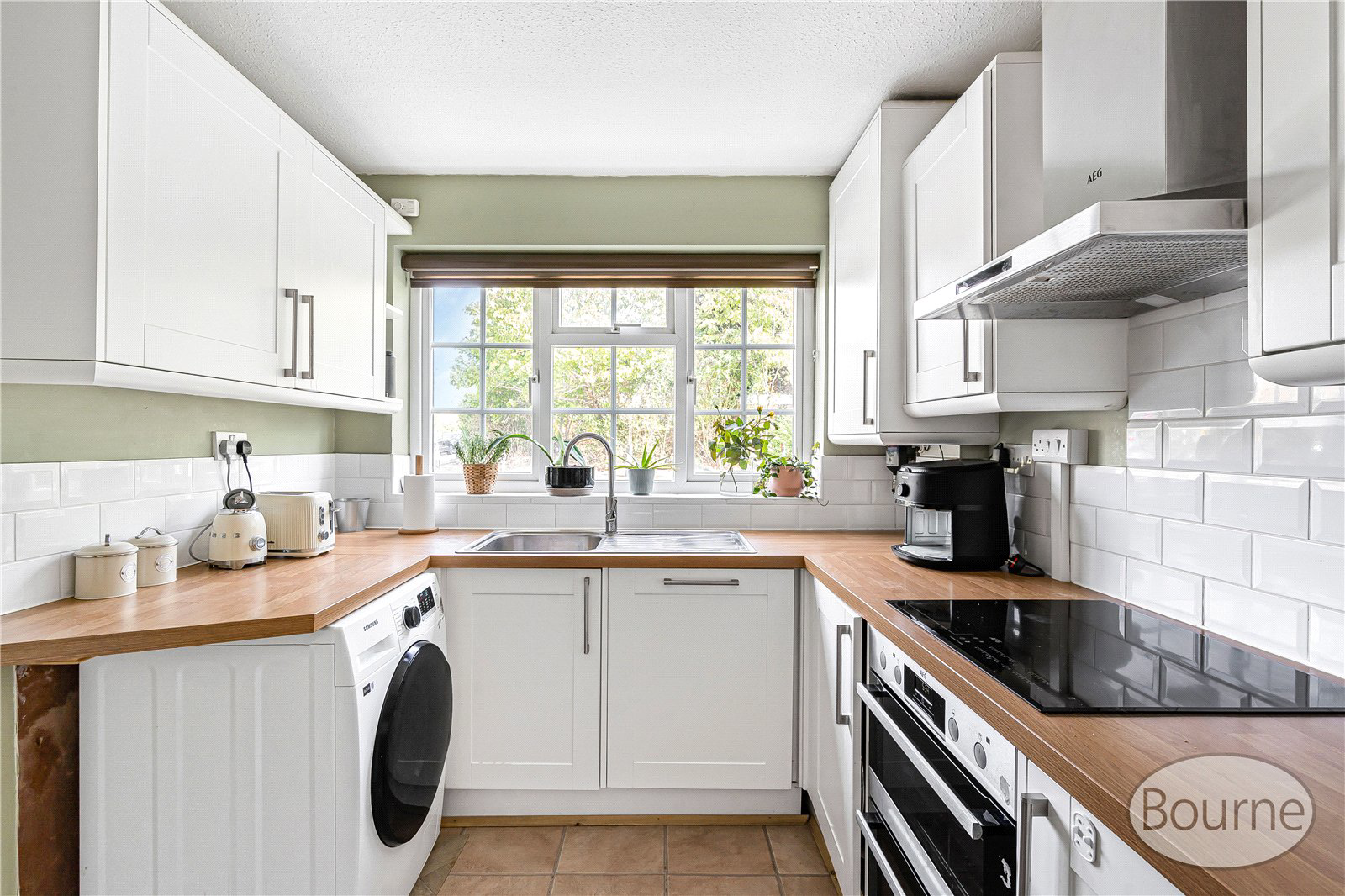 Regalfield Close, Guildford, Surrey, GU2, photo 12