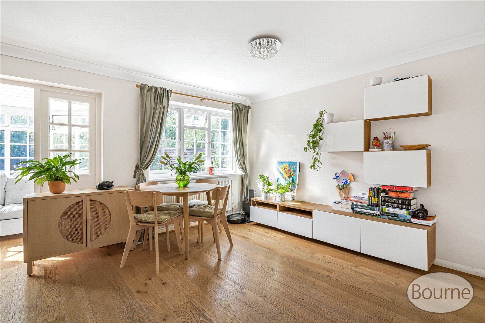 Regalfield Close, Guildford, Surrey, GU2, photo 13