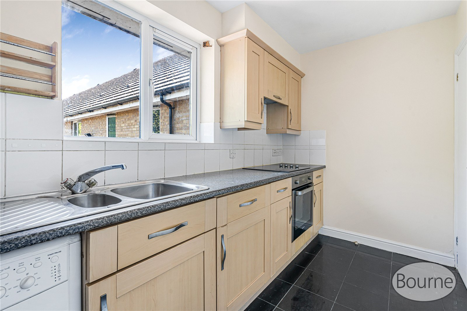 Woodlands Close, Guildford, Surrey, GU1, photo 17