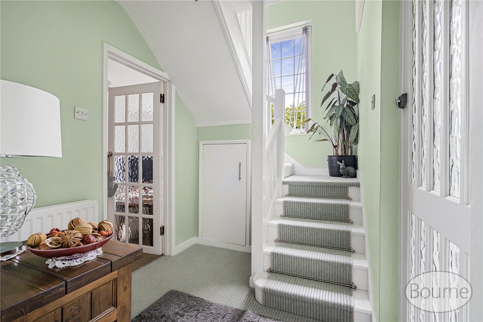 Old Epsom Road, East Clandon, Guildford, Surrey, GU4, photo 13
