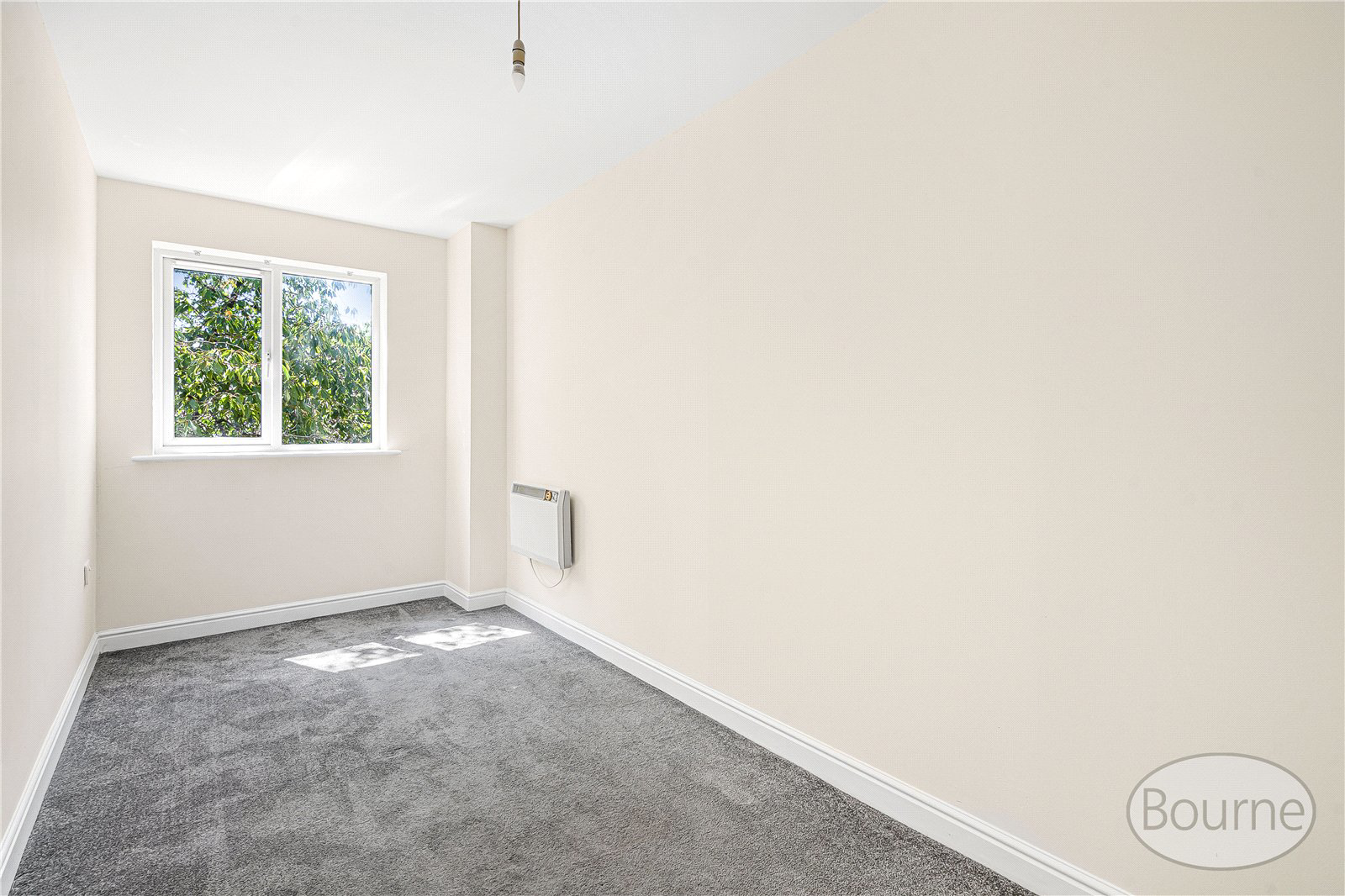 Woodlands Close, Guildford, Surrey, GU1, photo 5