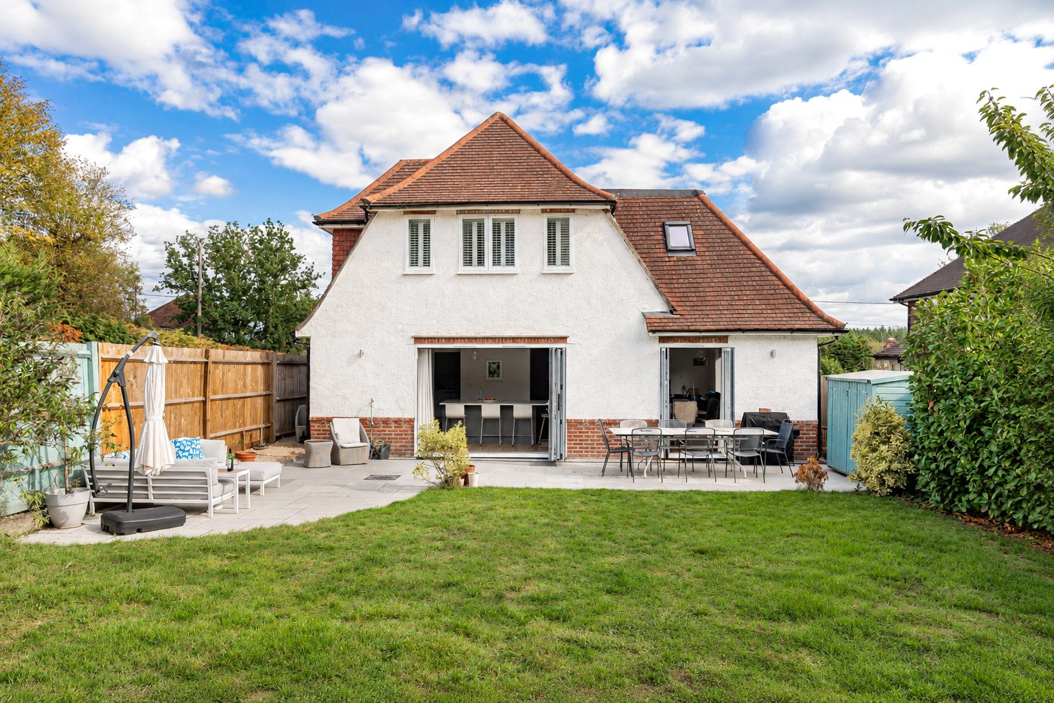 Farnham Road, Holt Pound, Farnham, Hampshire, GU10, photo 13