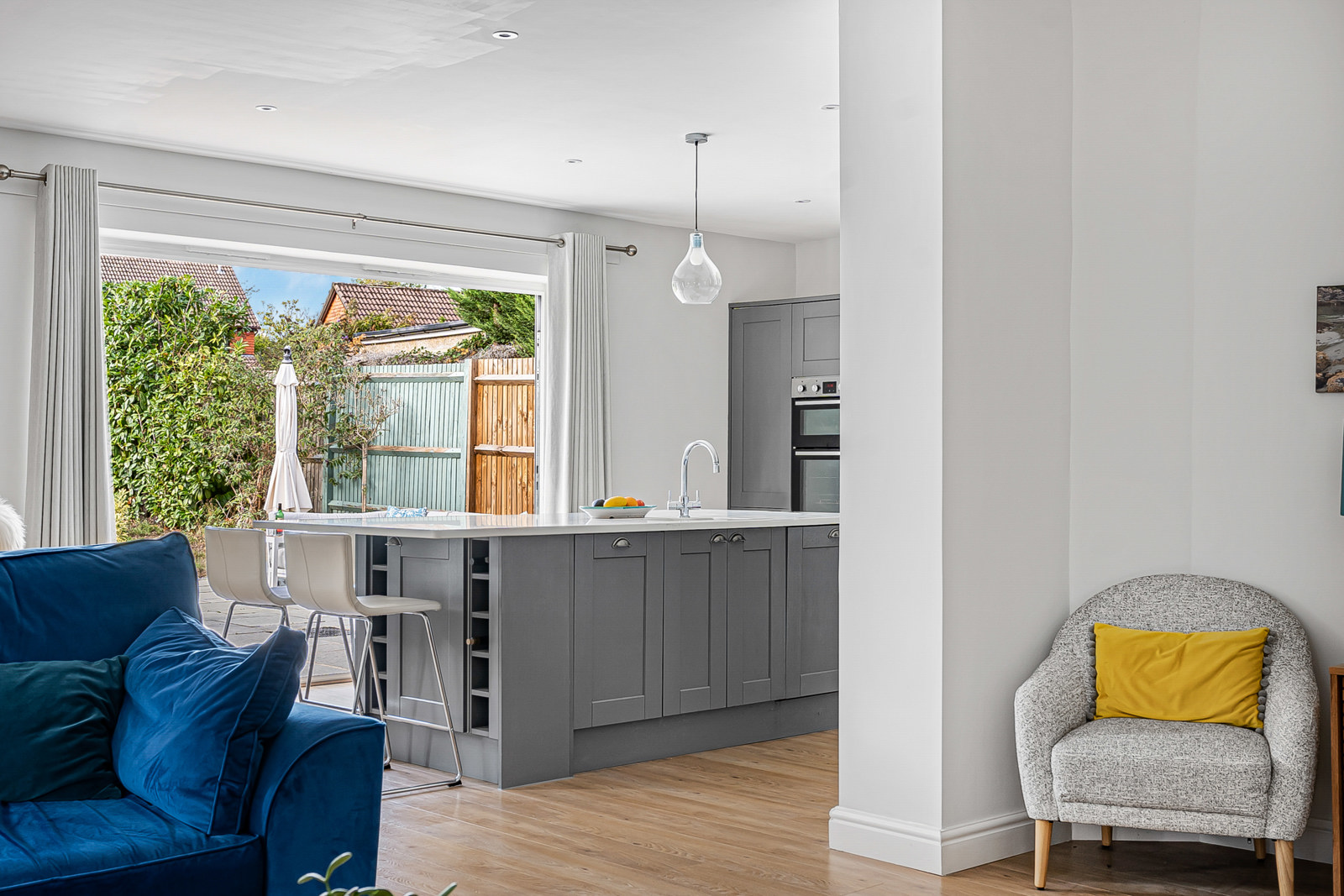 Farnham Road, Holt Pound, Farnham, Hampshire, GU10, photo 16