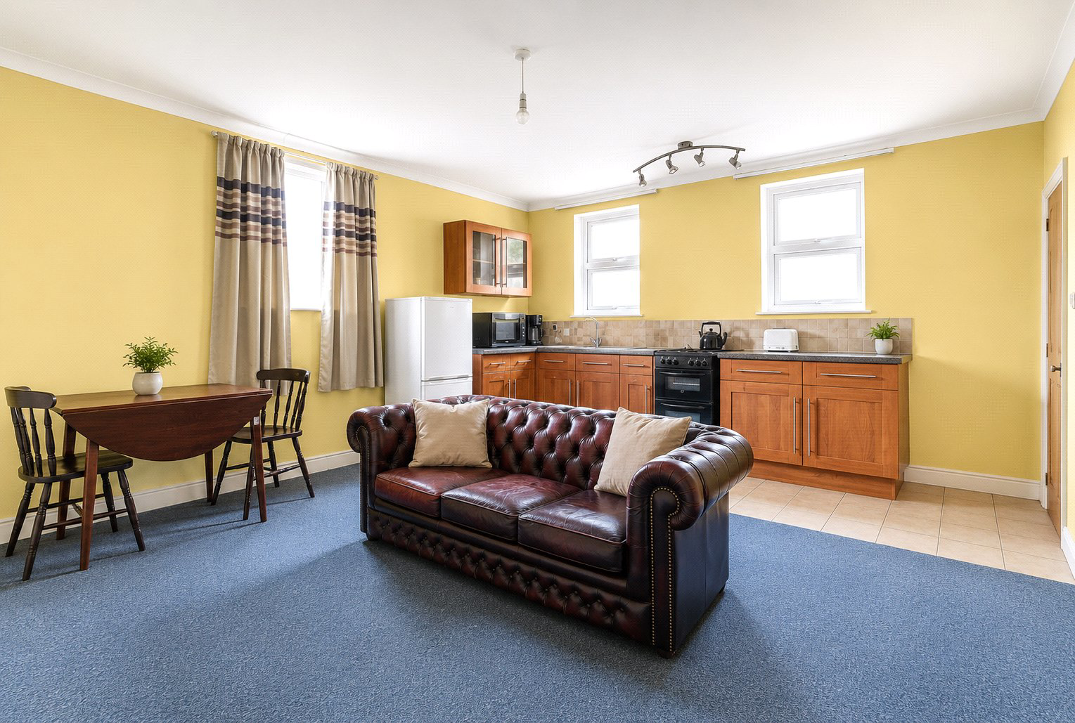 Upper Farringdon Road, Lower Farringdon, Alton, Hampshire, GU34, photo 26