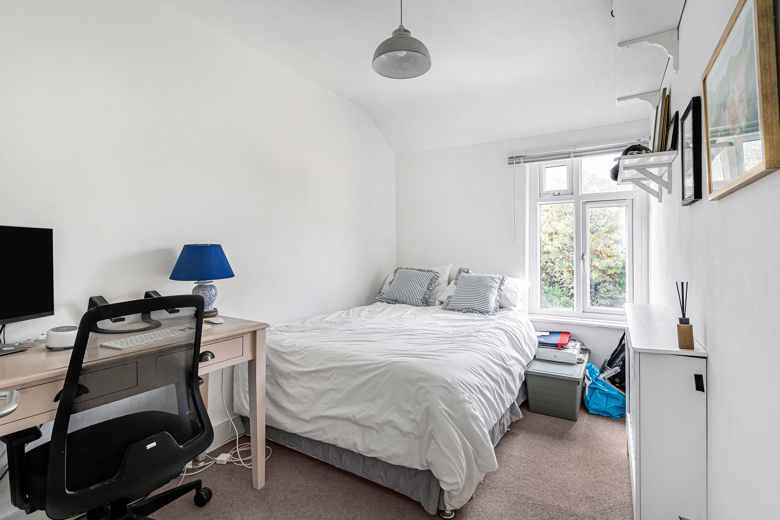 Edward Road, Farnham, Surrey, GU9, photo 7
