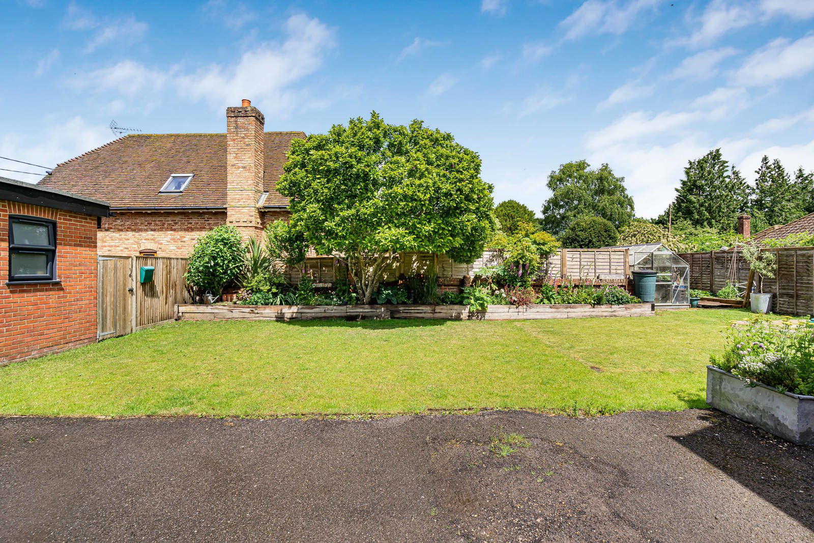 Upper Farringdon Road, Lower Farringdon, Alton, Hampshire, GU34, photo 13