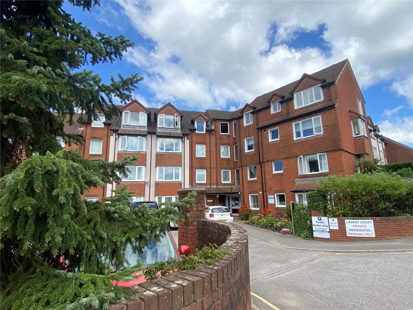 Charles Street, Petersfield, Hampshire, GU32