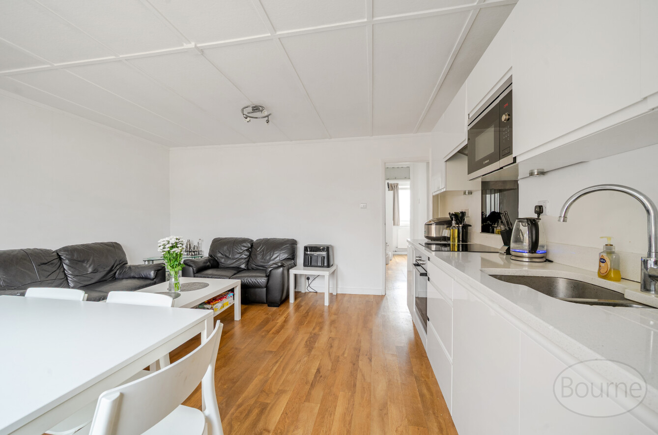 Wilderness Road, Guildford, Surrey, GU2, photo 14