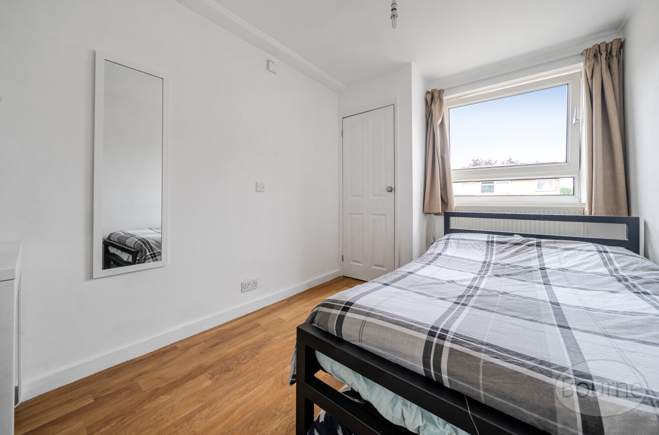 Wilderness Road, Guildford, Surrey, GU2, photo 7