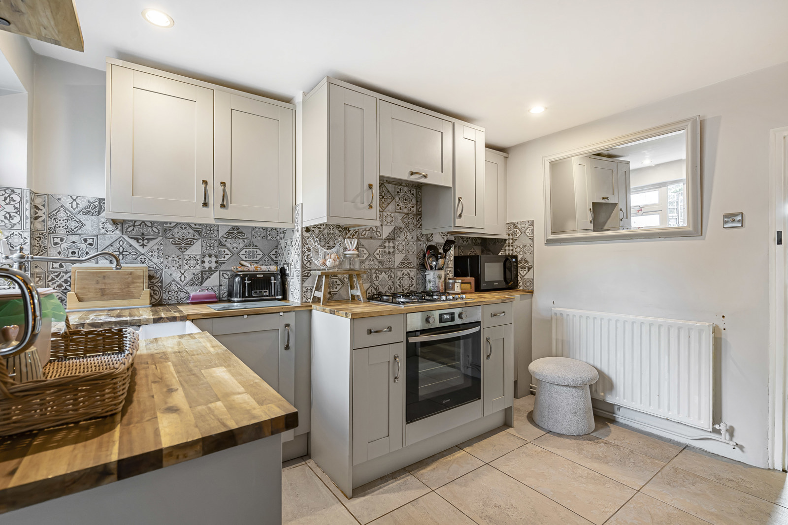 Weybourne Road, Farnham, Surrey, GU9, photo 3