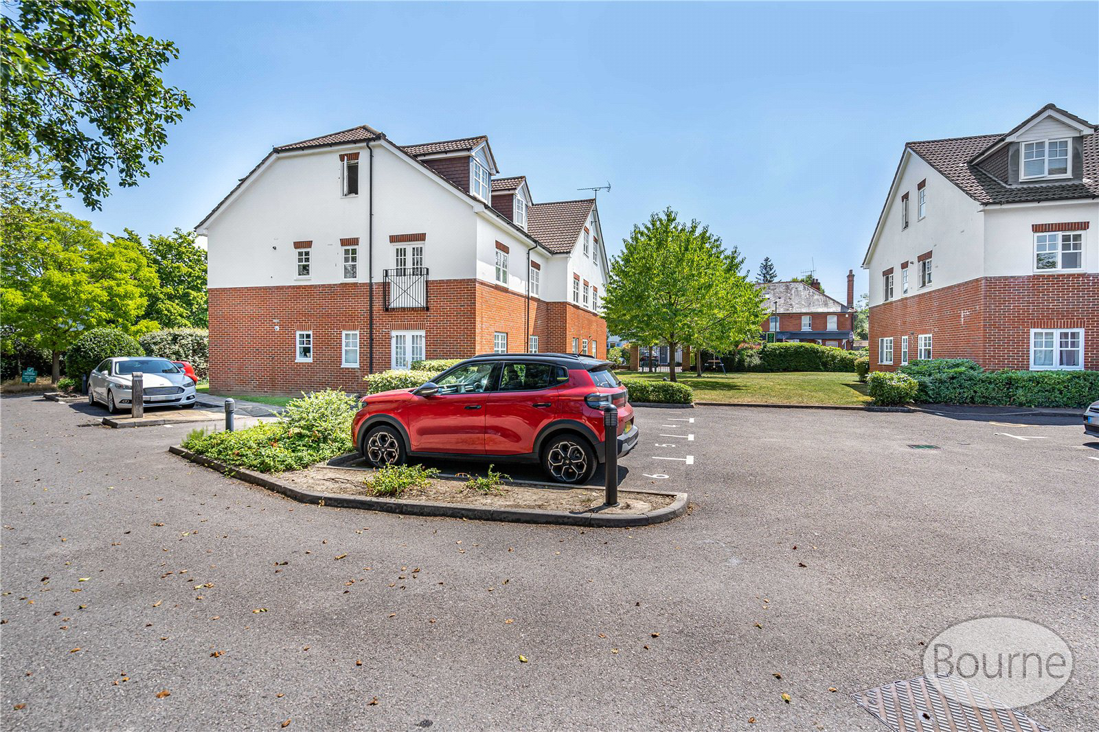Kingsway, Woking, Surrey, GU21, photo 10